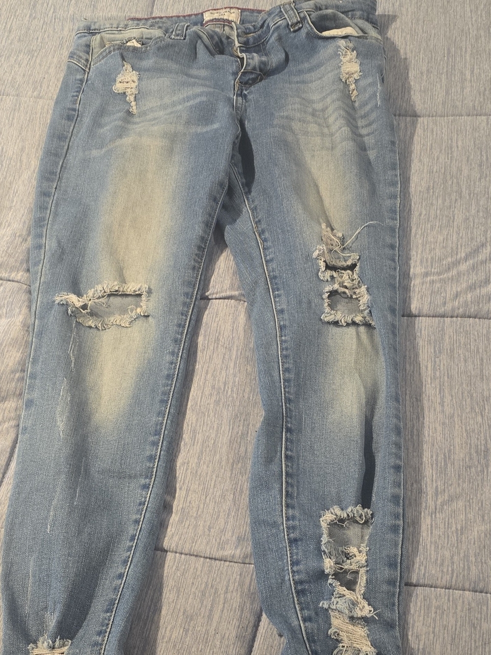 GOGO Light Blue Distressed Skinny Jeans